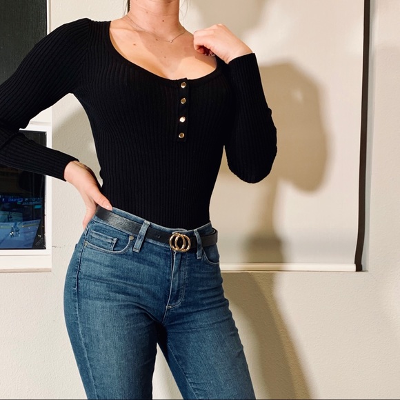 ONE LEFT! Amanda Ribbed Bodysuit in Black - Picture 4 of 7